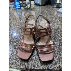 Vionic Women's Zaphira Sandals in Tan